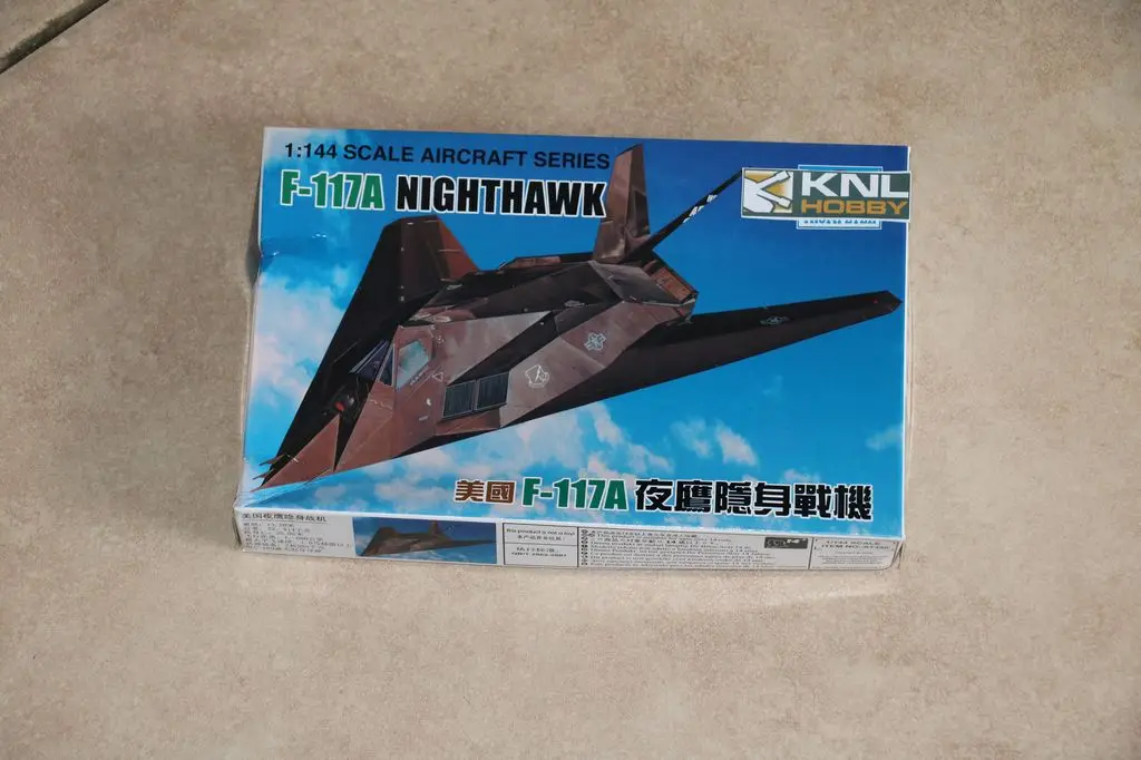 KNL HOBBY 1/144 масштабная модель самолета F-117A Nighthawk ВВС США Trumpeter 01330 | Игрушки и хобби