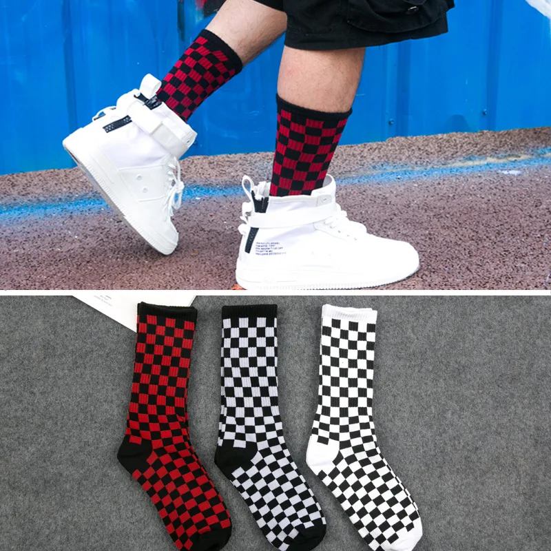 

Hot!1 pair Tide brand men socks combed men's socks checkered geometric color cotton novelty funny socks creative men's socks