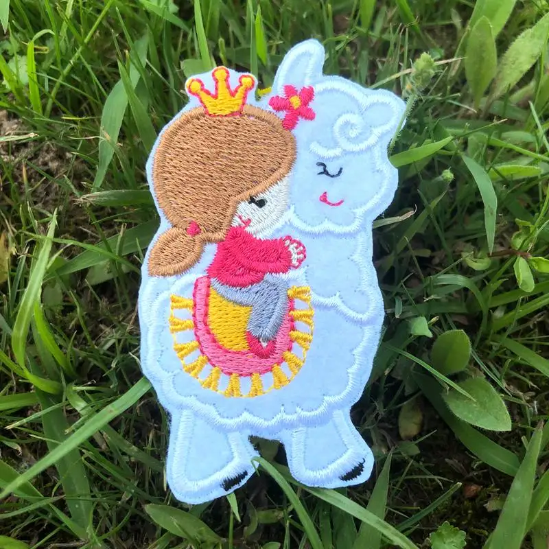 Prajna/нашивки с изображением Ламы из мультфильма, железные нашивки для одежды, единорог, радужная вышивка, милые Стильные наклейки на одежду, аппликация для детей, сделай сам