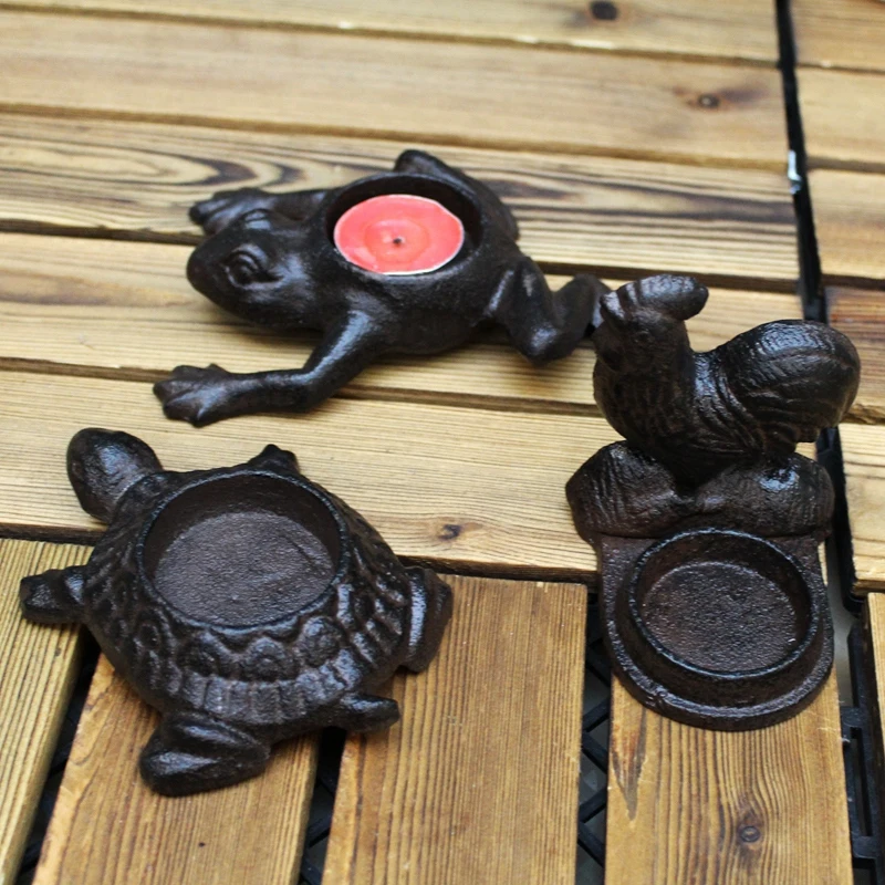 American Country Accents Antique Rustic Walking Rooster Design Cast Iron Small Tea Light Candle Holder American Country Accents Antique Rustic Walking Rooster Design Cast Iron Small Tea Light Candle Holder