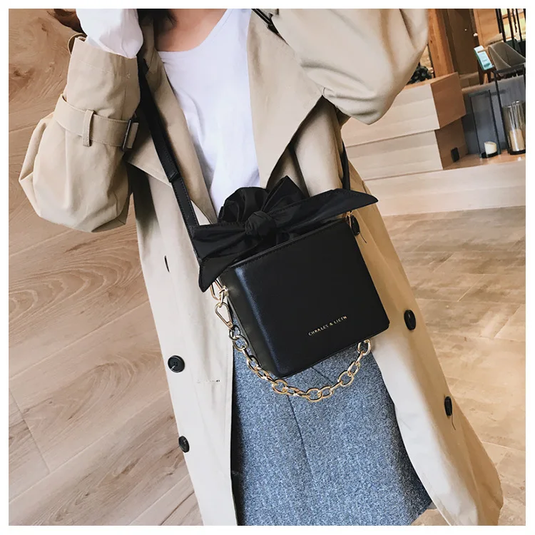Cheap Bolsas de ombro