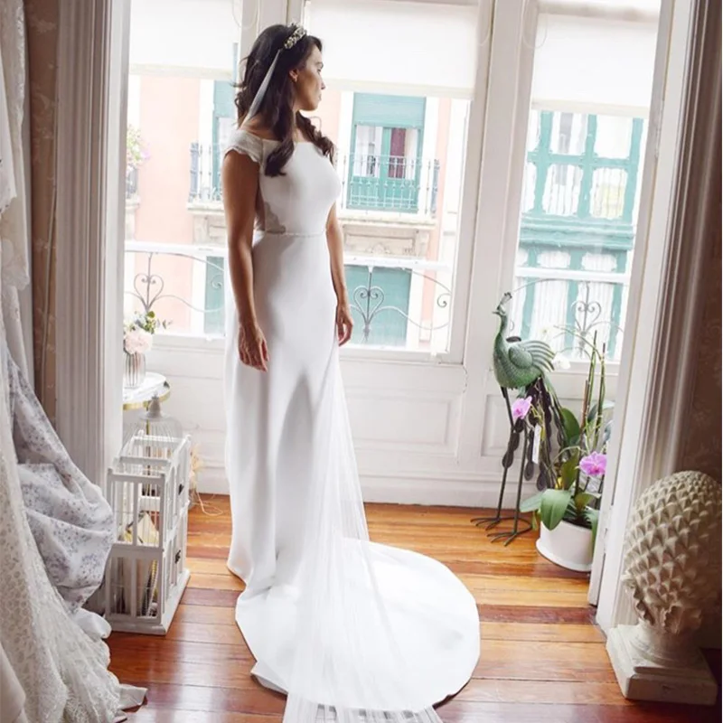 

Off The Shoulder Wedding Dresses Boat Neck A Line Silver Appliques Elegant Long Train Bridal Gowns Backless Robe De Mariee