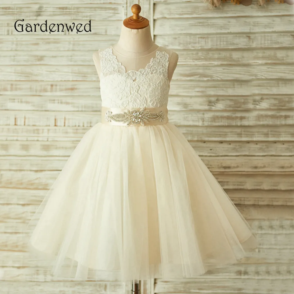 

Gardenwed Delicate Lace Flower Girl Dress 2019 Crystal Belt Puffy Skirt Champagne Little Girl Baby Tulle Dress Children Wedding