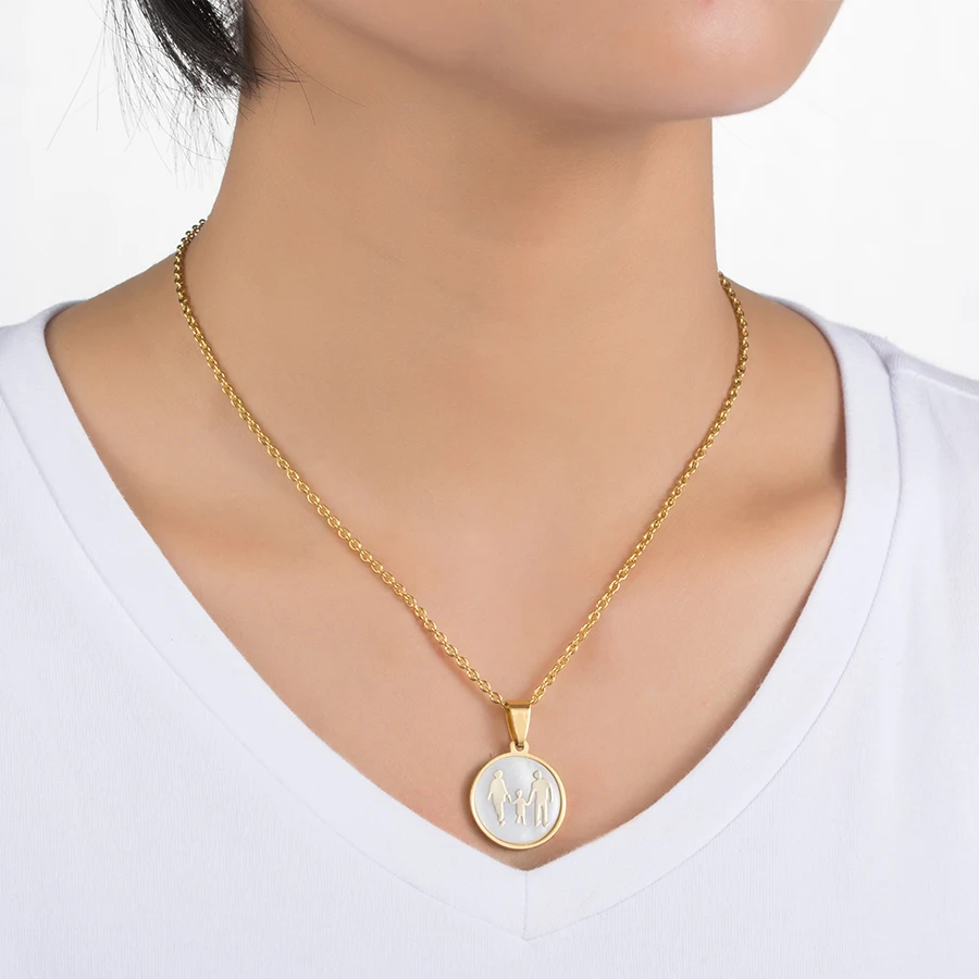 HOBBORN Lovely Women Family Series Pendant Necklaces 316L Stainless Steel Dad Mom Baby Happiness Family Pendant Necklace Jewelry