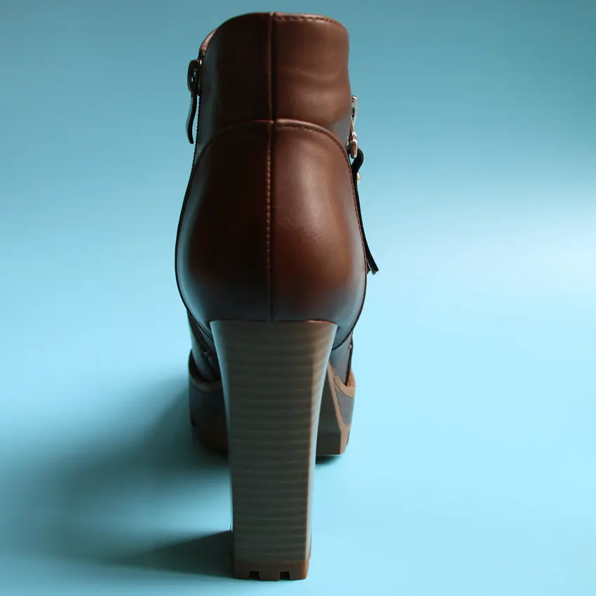 QUTAA/ г. Серая Женская обувь в западном стиле из искусственной кожи с круглым носком ботильоны на высоком квадратном каблуке женские мотоциклетные ботинки размер 34-42