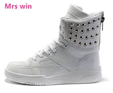 Autumn and winter men pu waterproof sneakers metal rivet nail outdoor skateboarding shoes High help Leather boots sport shoes
