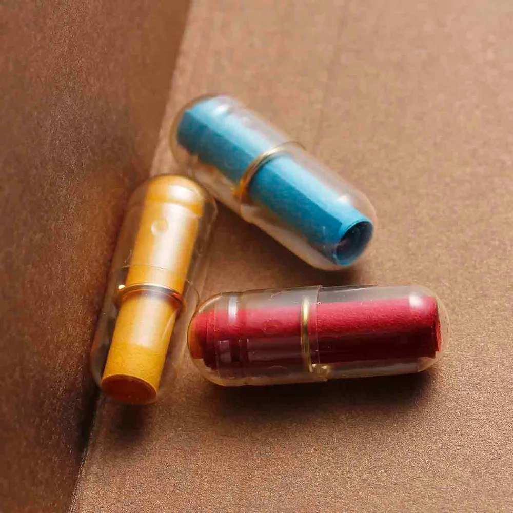 DoreenBeads Creative Love Letter Capsule Mini Gift Box Wish Bottle With Paper Scrip Secret Words For Lovers Plastic Box (3)