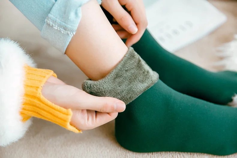 Женские носки плюс бархат утолщение осень зима снег носки повседневные домашние теплые носки-тапочки женские можно носить носки с начесом L109
