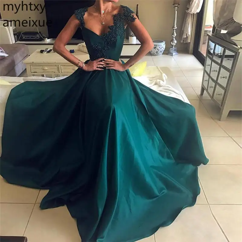 

Custom New Arrival Dark Green Prom Dress Appliques Beaded Satin Long Formal Party Dresses Simple Sweep Train Women Plus Size