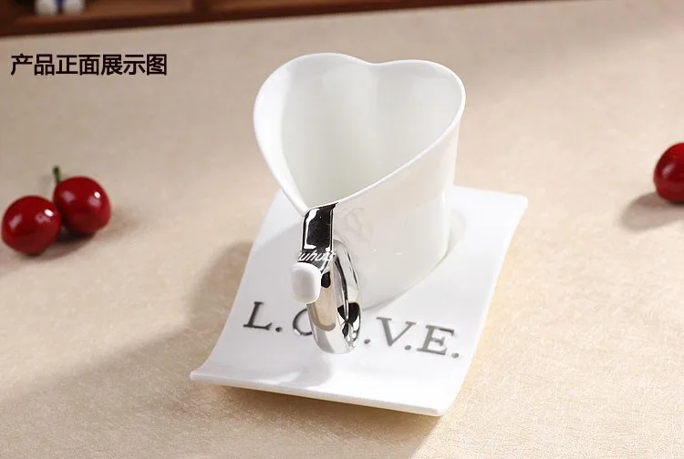 Креативные чайные чашки Европейский белый в форме сердца керамическая кофейная чашка с чайным лотком хороший подарок для друга