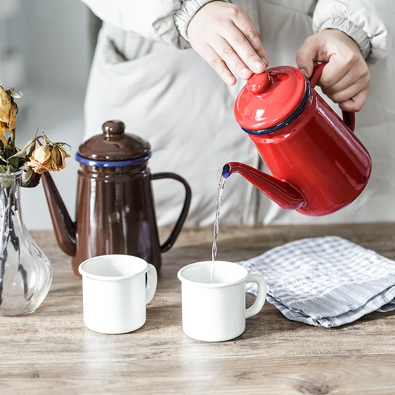 

Japanese Enamel Coffee Kettle with Cover Household Hand Flushing Coffee Pot Kitchen Oil Pot Boiling Water Teapot Hot Water Pot