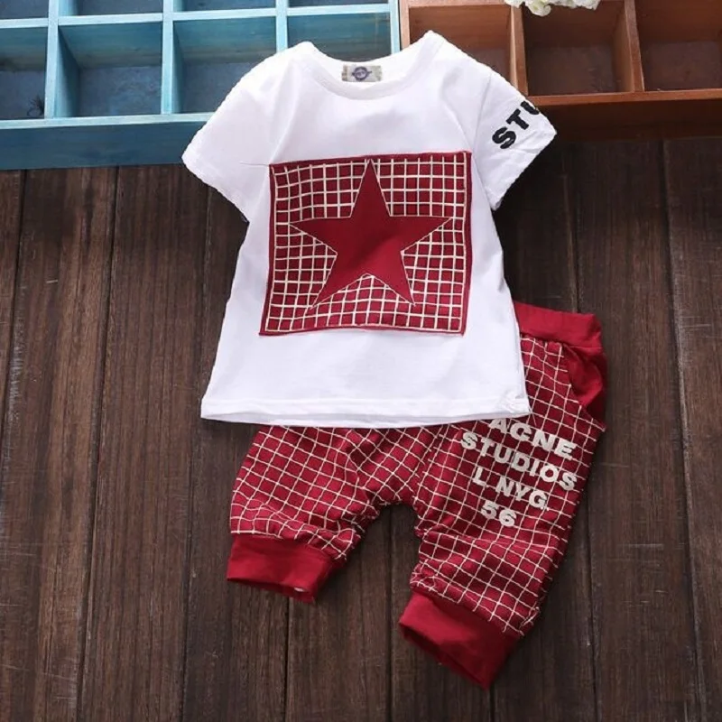 Одежда для маленьких мальчиков коллекция года, брендовые летние комплекты одежды для детей, футболка+ штаны, комплект одежды, одежда с принтом Звезды Спортивный костюм для новорожденных BB221
