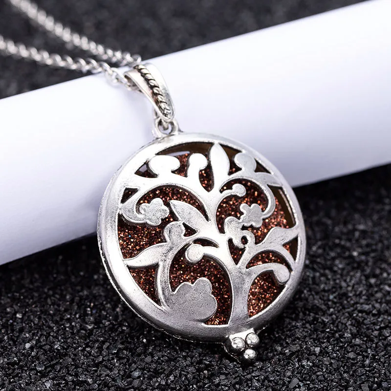 

Aroma diffuser Necklace opening Locket life tree retro pendant perfume essential oil Locket necklace chain length 60cm A+18