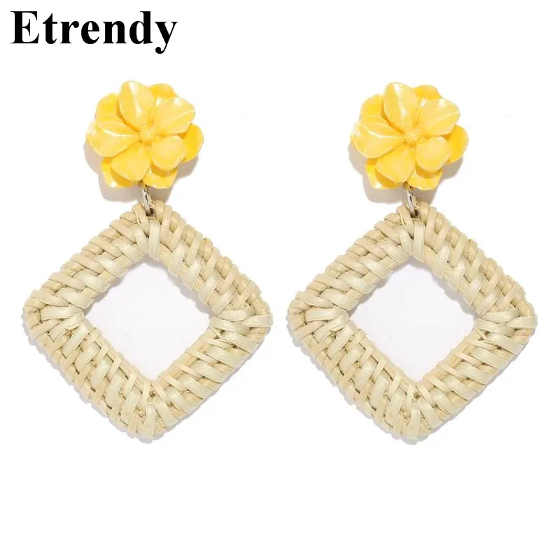 

Bohemian Flower Rattan Knit Geometric Earrings For Women 2019 New Ethnic Dangle Earrings Jewelry