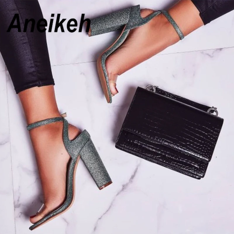 

Aneikeh 2019 PVC Transparent Buckle Strap Sandals High Heels Fashion Sexy Open Toe Square Heel Shoes Party Pumps 11CM Green