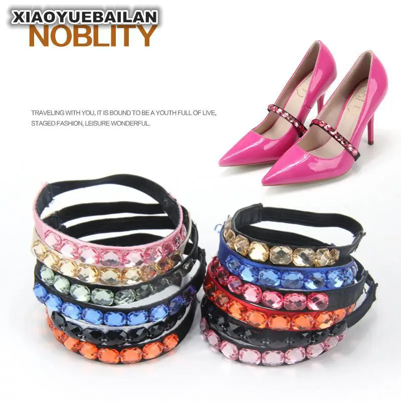 

2018 New Temperament Diamond Drill Shoes, High Heels, Leather Belts And Shoes.
