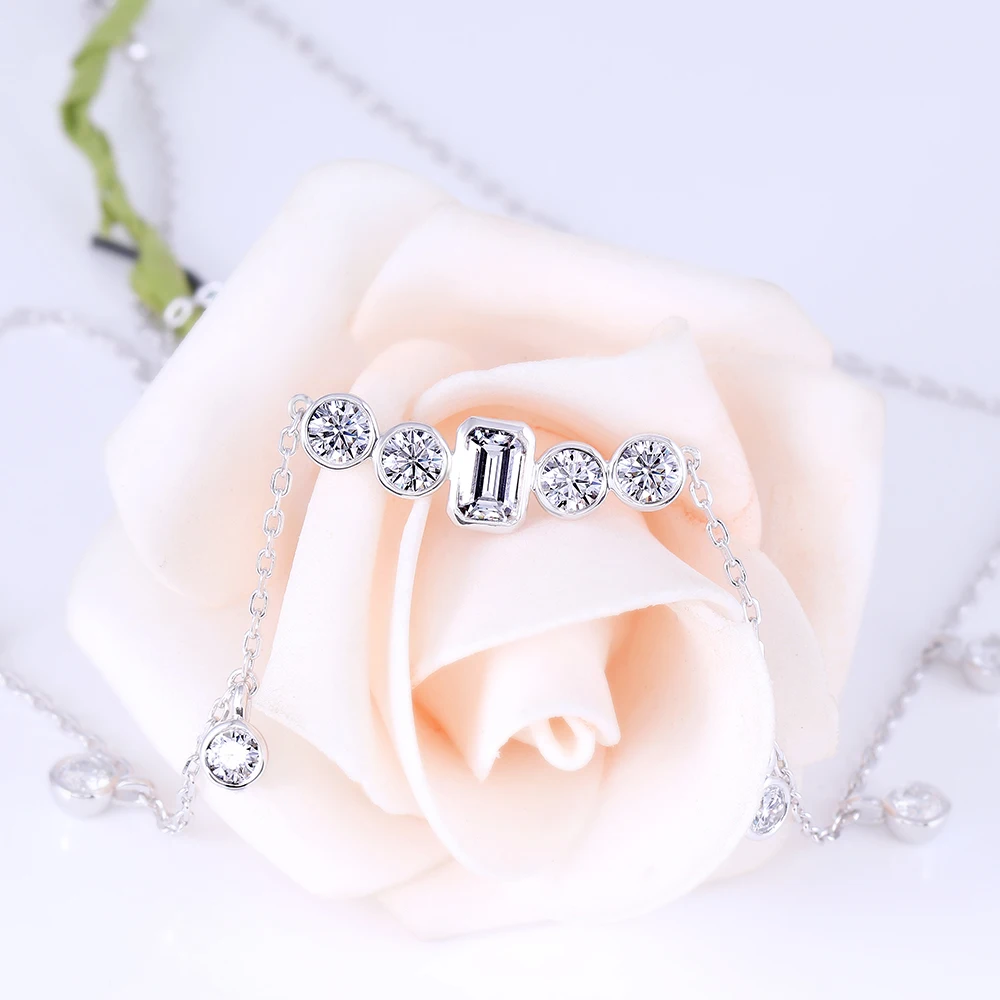 emerald-moissanite-pendant (3)