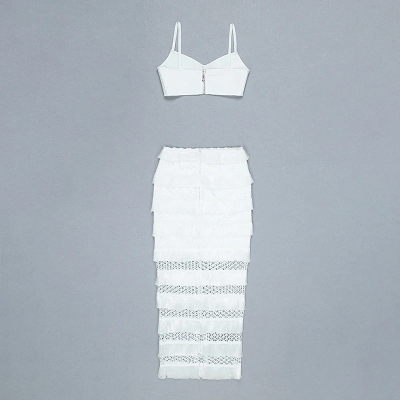 Женское платье на бретелях спагетти элегантное белое Бандажное с открытой