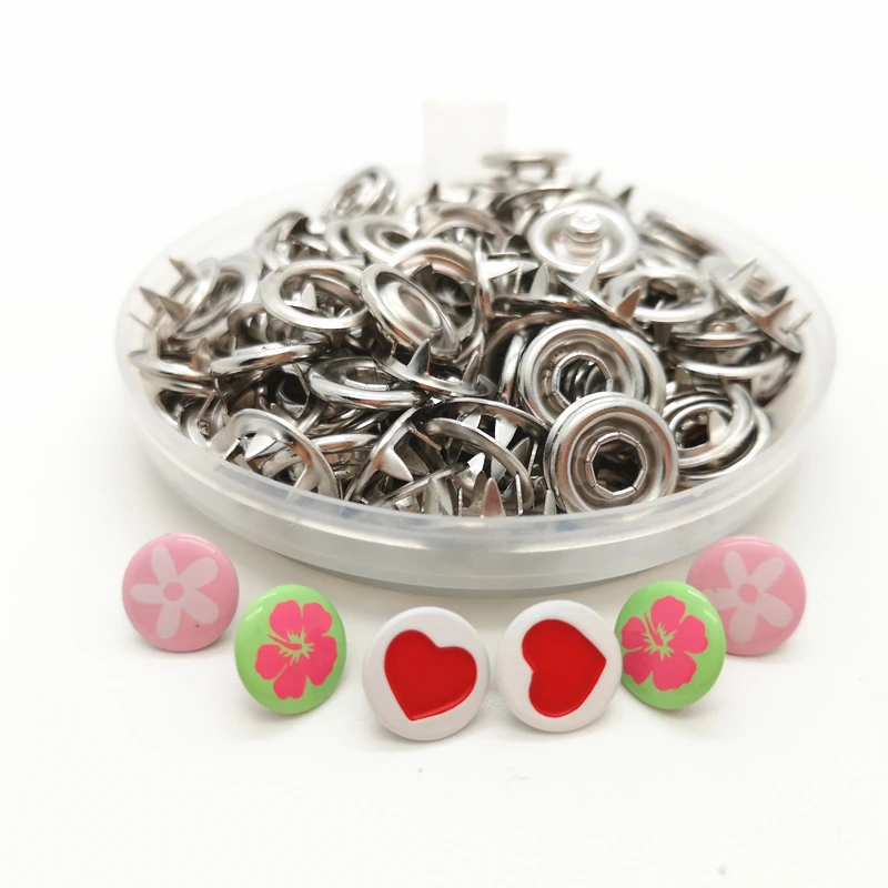 

100sets 9mm Print FLOWER HEART Fasteners Buckles Poppers Rivets Snap-Buttons Prong Metal Baby