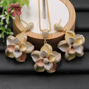 

Lanyika Jewelry Set Dubai Indian Elegant Flowers Necklace with Earrings for Engagement Banquet Wedding Popular Luxury Best Gifts