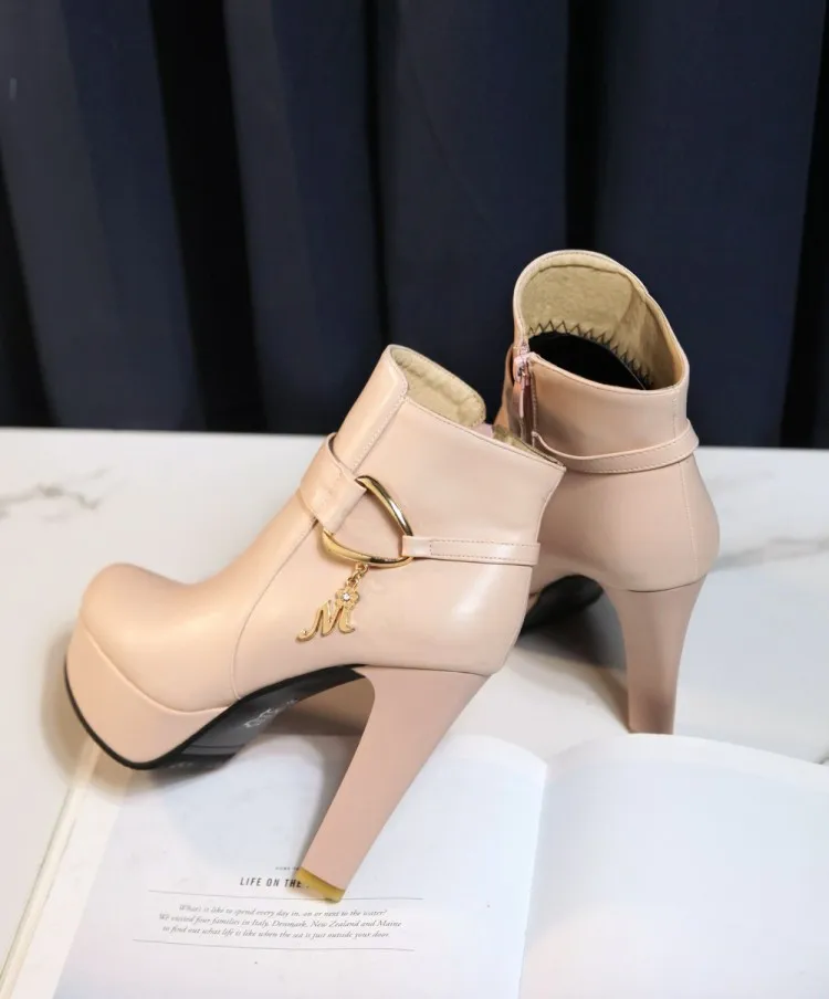 Womens Fashion Elegant Booties High Heels Shoes For Ladies Online Black And White Platform Ankle Boots Pink Beige20