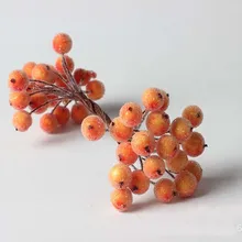 Sugared Fruit Decoration Promotion For Promotional 12mm 280pcs 560 Berries Double Tips Foam Mini Pip Berry With Sugar Artificial Fake Fruits Christmas Decorations Garland Flower