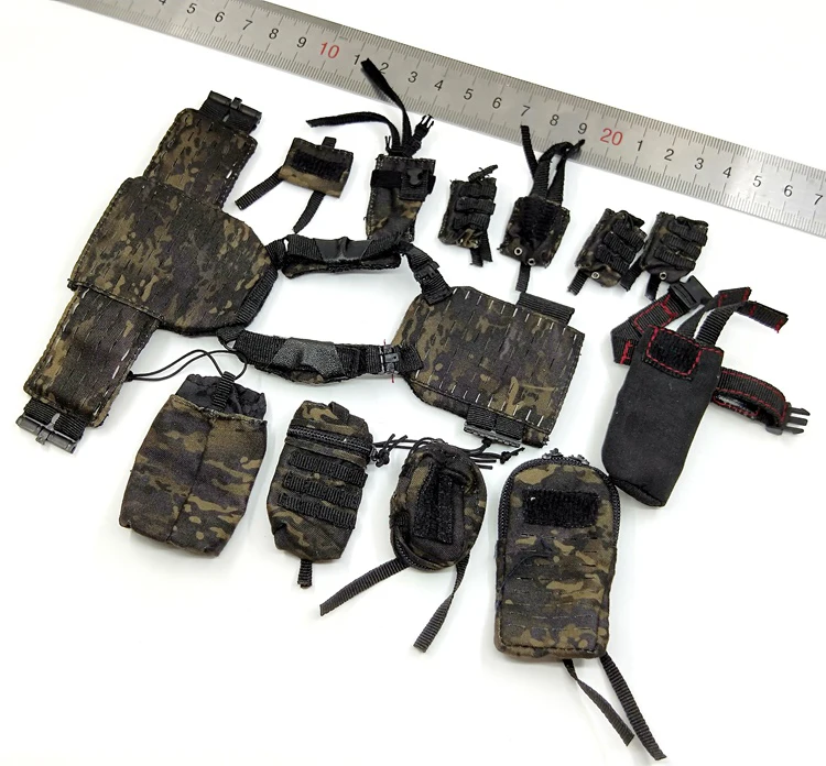 

1/6 M013 K9 Halo Vest with Bags Set Models for 12''Bodies Accessories