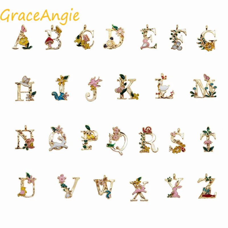 

GraceAngie 26pcs/pack Gold Bottom Personalized English Letters 26 Letter Sweet Romantic Cute Style Pendant Charm Jewelry