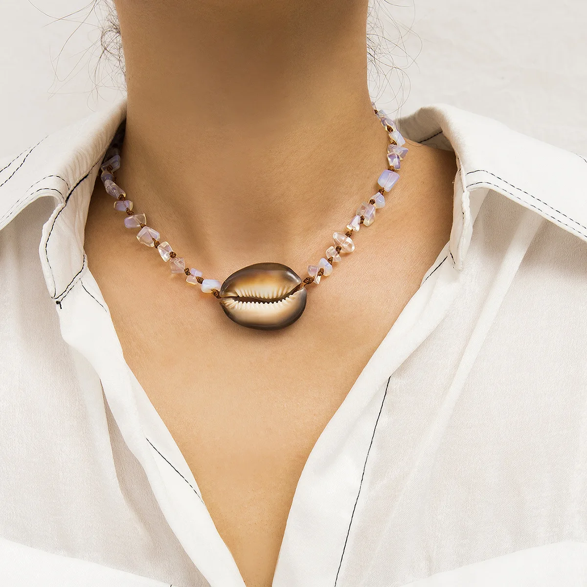 

Natural Stone Beads Necklaces For Women Female Payer Pendant Long Big Shell Necklace Jewelry