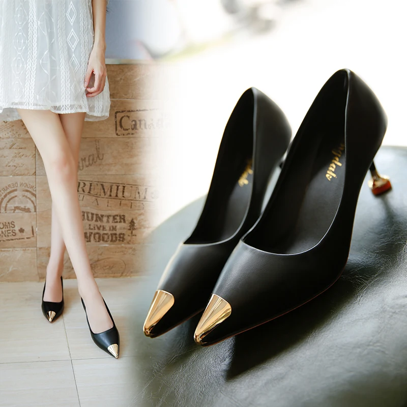

2019 new autumn and summer wild girl high heels stiletto pointed sexy professional black single shoes tide