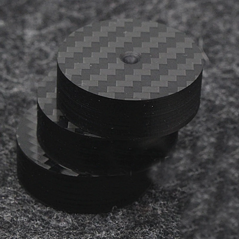 

Hi-End Black Carbon Fiber Speaker Isolation 40x15mm 25x5mm 30X10mm 50X20mm Base Pad Shoe Feet Hifi audio Amp cone speaker pad