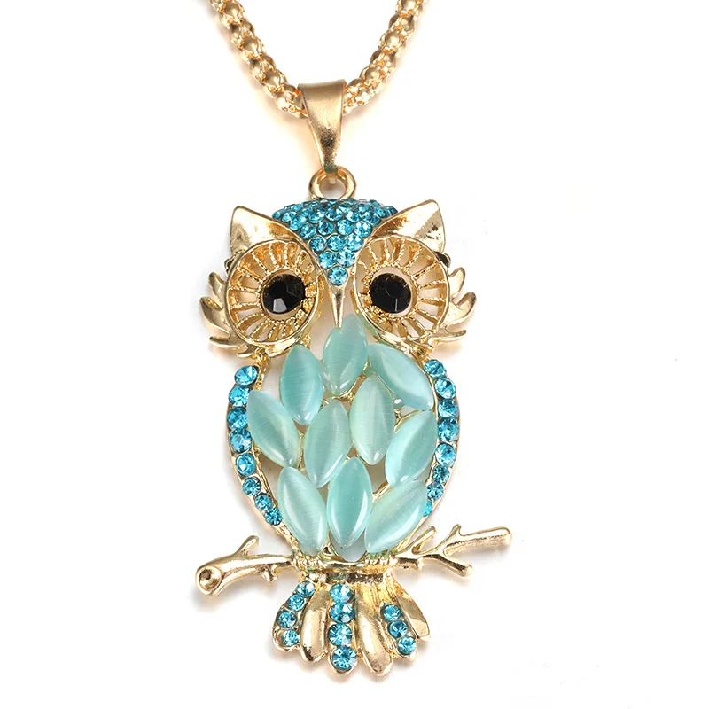 

MODKISR Hollow Golden Zircon Lady pendant Box Owl Aromatherapy Locket Essential Oil Diffuser Magnetic Opening Necklace Jewelery
