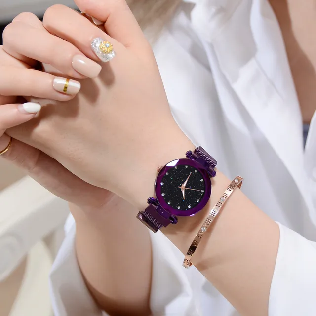 Luxury Diamond Women Watches Fashion Ladies Starry Sky Magnetic Watch Casual Mes Luxury Diamond Women Watches Fashion Ladies Starry Sky Magnetic Watch Casual Mes