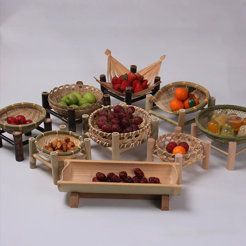 

Handmade Natural Style Mini Bamboo Snack Basket For Tea Party Home Decoration Creative Food Storage For Office Restaurant Hotel
