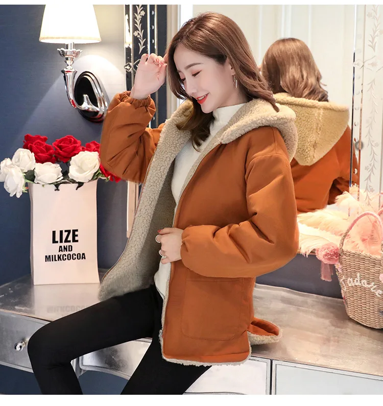 4695960239_1788562739