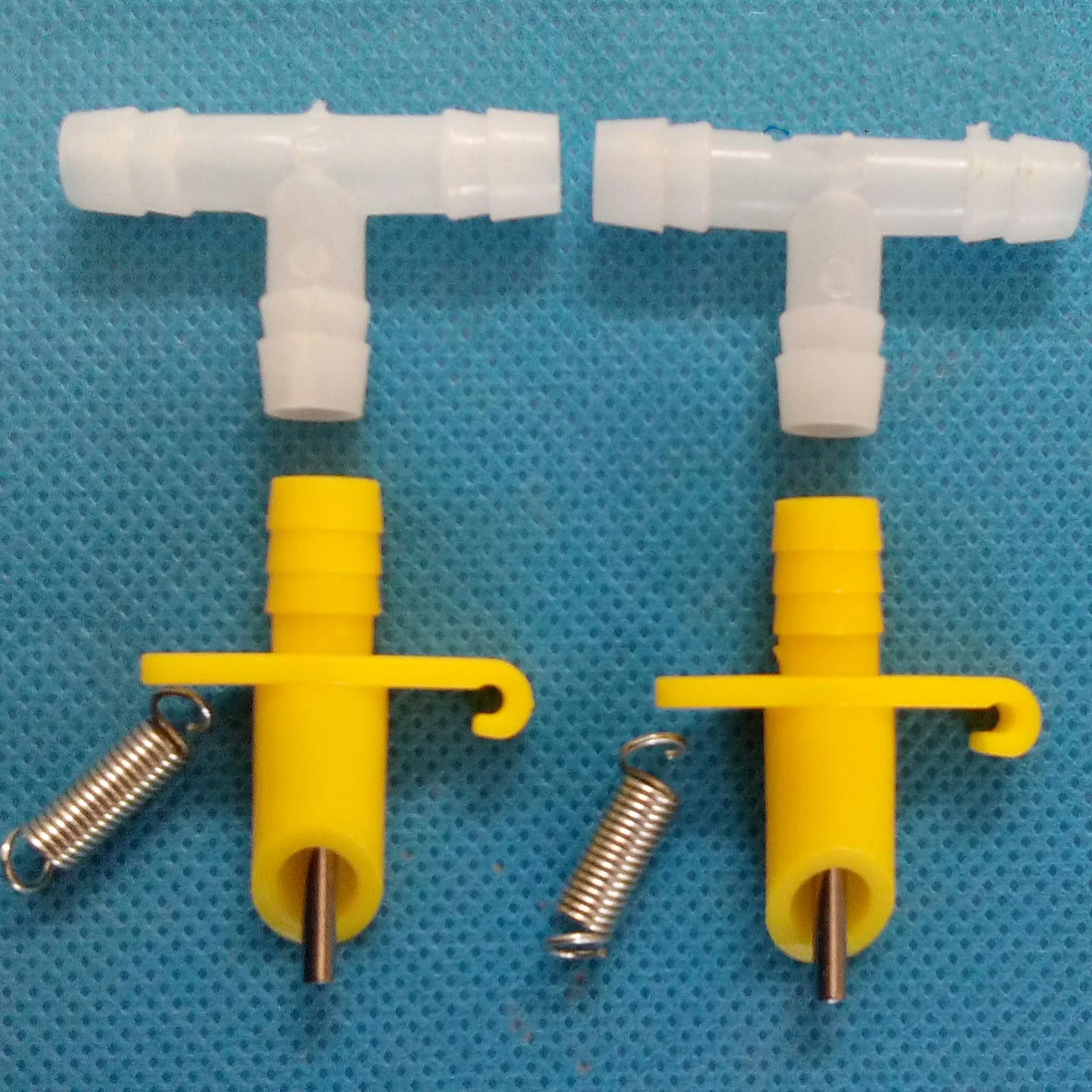 Buy 100 from the sale Rabbit nipple drinkers