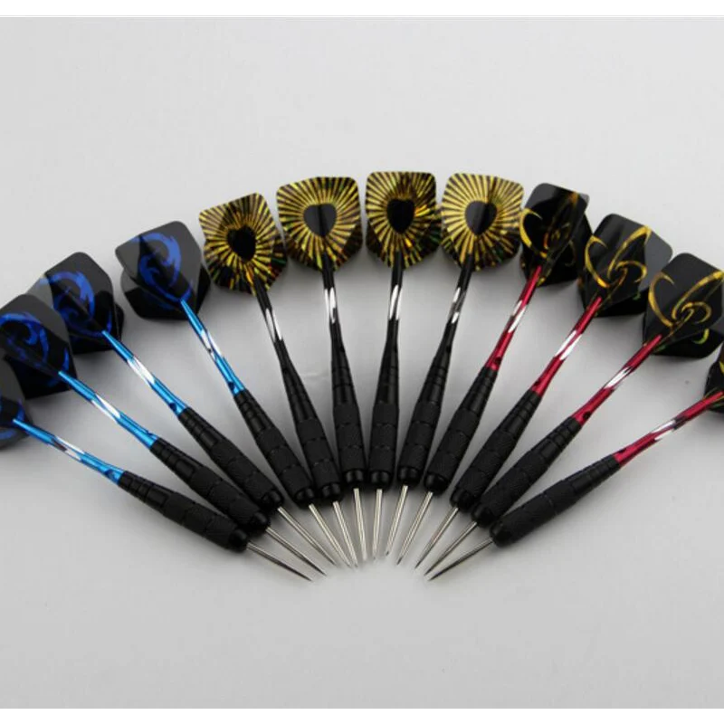 12 packs of quality darts Various colors and boutique boxes are suitable for indoor and outdoor entertainment activities