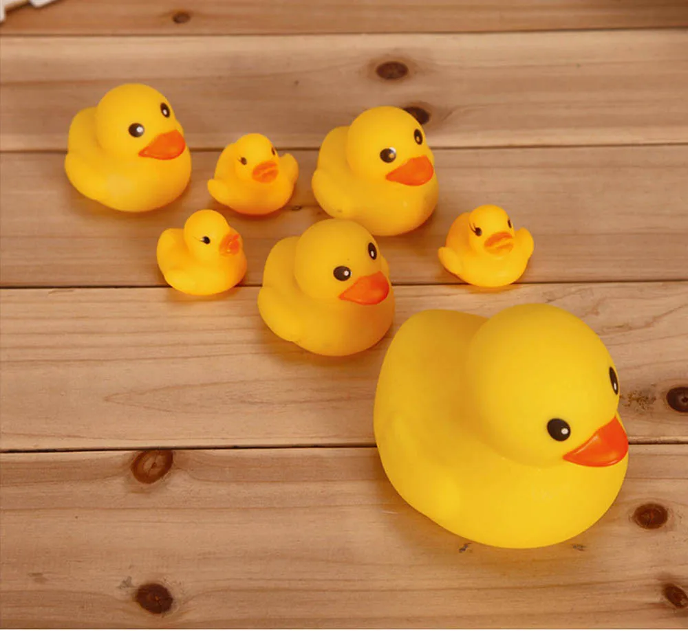 100 шт детская резиновая утка для ванны Duckie детский душ водные игрушки Плавательный Бассейн плавающие пищащие резиновые игрушки утки для детей Подарки