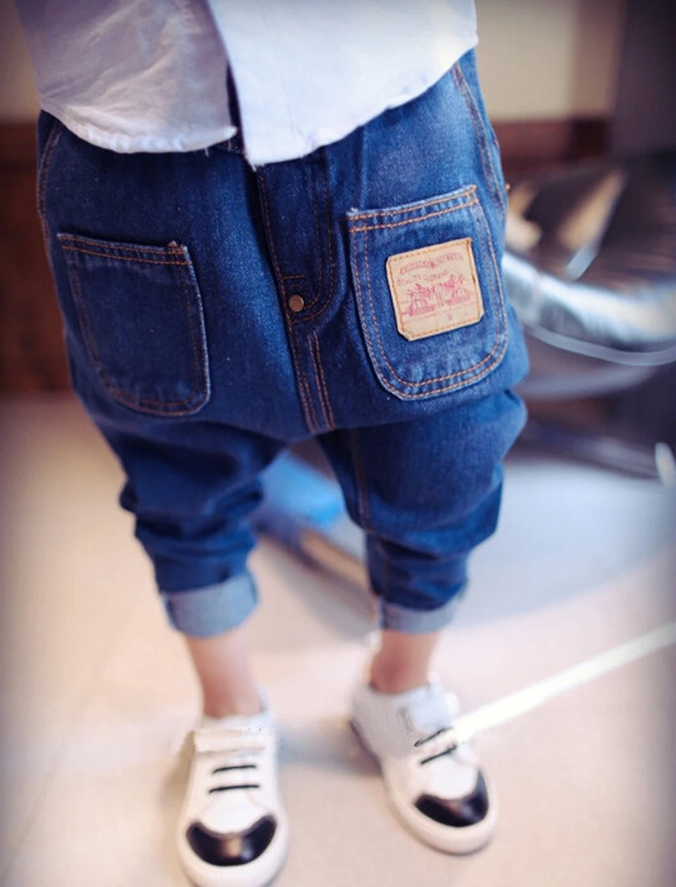Новые брендовые джинсы для маленьких мальчиков детские брюки детская одежда в Корейском стиле с карманами обычные джинсовые штаны для мальчиков Возраст от 2 до 6 лет