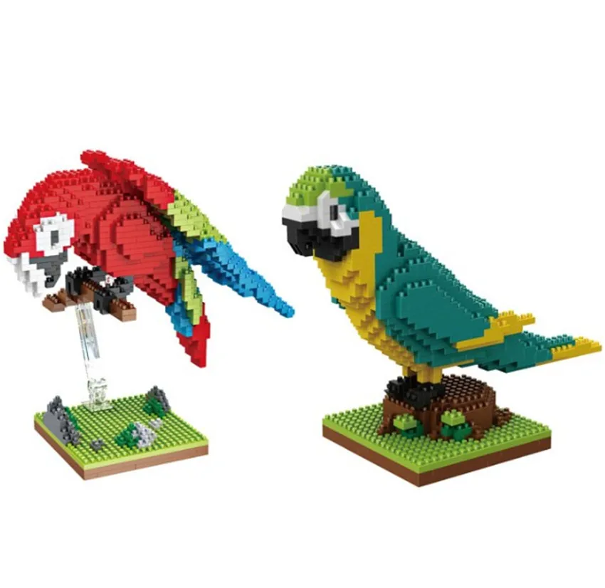 

2pcs/lot Balody Red Green Parrot Bird Parakeet Budgerigar Animal DIY Diamond Mini Building Nano Blocks Brick Toy Kids Gift