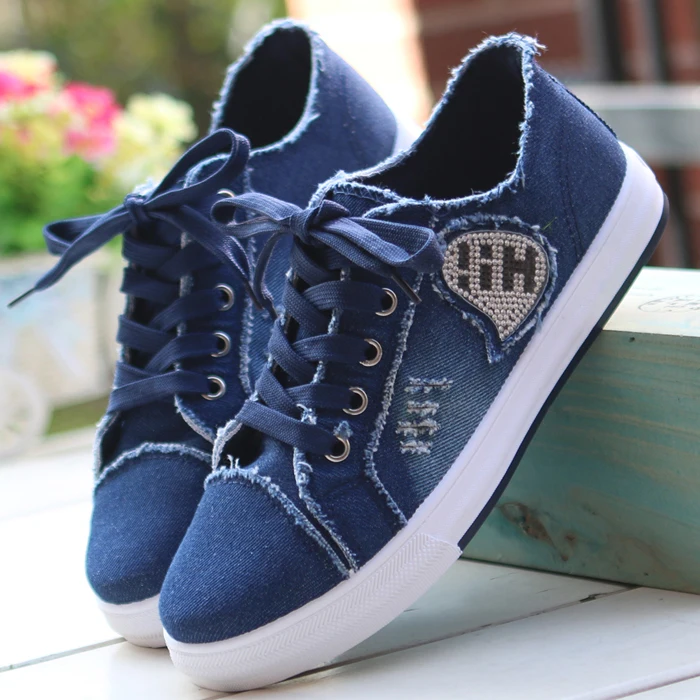 ladies canvas deck shoes
