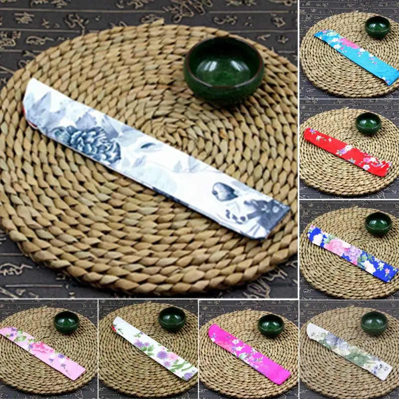 

New Fashion Printing Vintage Style Decorative Folding Hand Fan Pouch Cover Case