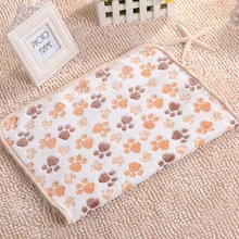 3 Color Warm Coral Fleece Large Dog Mat Blanket Paw Print Cat Dogs Sleep Soft Bed Mats Blankets Not to take off the hair майка print bar cat sleep