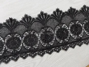 

Vintage Pineapple Design Water Soluble Venice/Venise Lace Trim In Black 4.9 Inch wide 5 yards