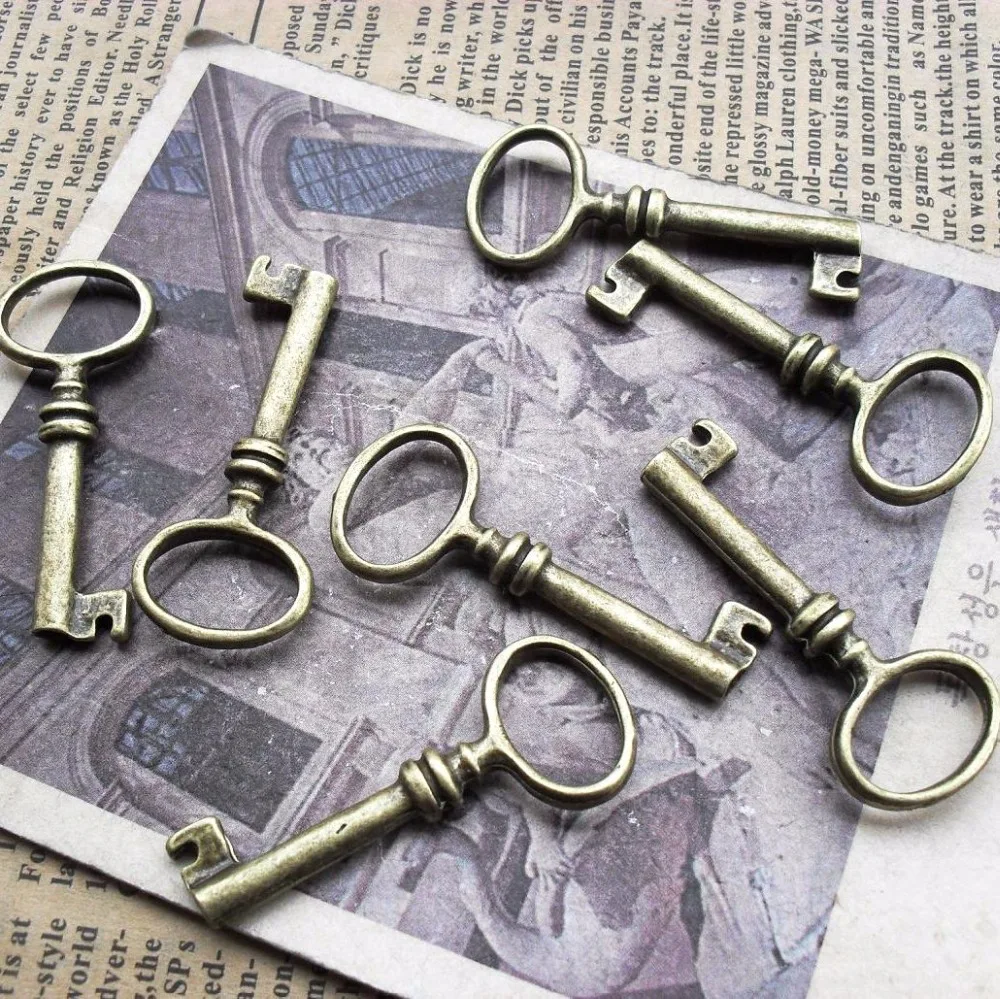 30pcs 16 *40mm Ancient Bronze Key Pendants Diy Accessories Vintage