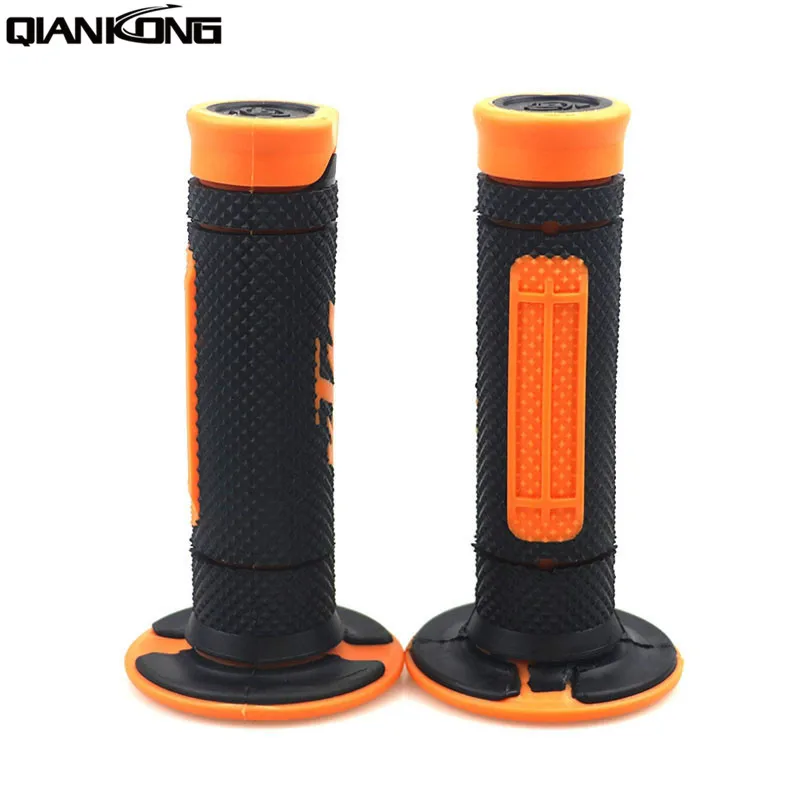 

NEW arrivel Left 22mm Right 24mm Rubber HandleBar Motorbikes Hand Grips For ktm 690 smc r 500 exc 450 sx f 300 exc
