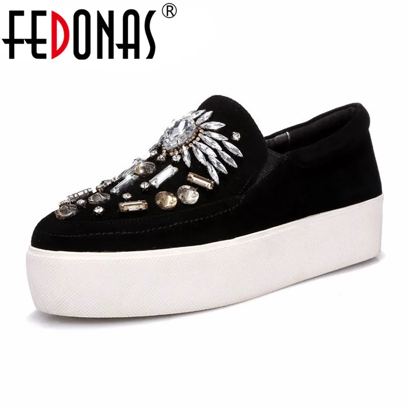 

FEDONAS Fashion Women Flats Platforms Suede Leather Casual Sneakers Round Toe Rhinestone Decoration Spring Autumn Shoes Woman