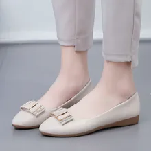 Туфли на плоской подошве; женские низкие Туфли без каблуков с кристаллами; женские повседневные водонепроницаемые мокасины; Лоферы без застежки; женские туфли на плоской подошве с острым носком