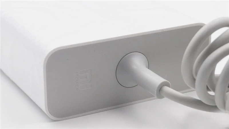 Xiaomi power adapter (65W) (2) 