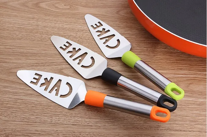 

1PC Stainless Steel Serrated Edge Cheese Slicer Cake Server Blade Cutter Pie Pizza Steak Shovel Cake Spatula Baking Tool KX 271